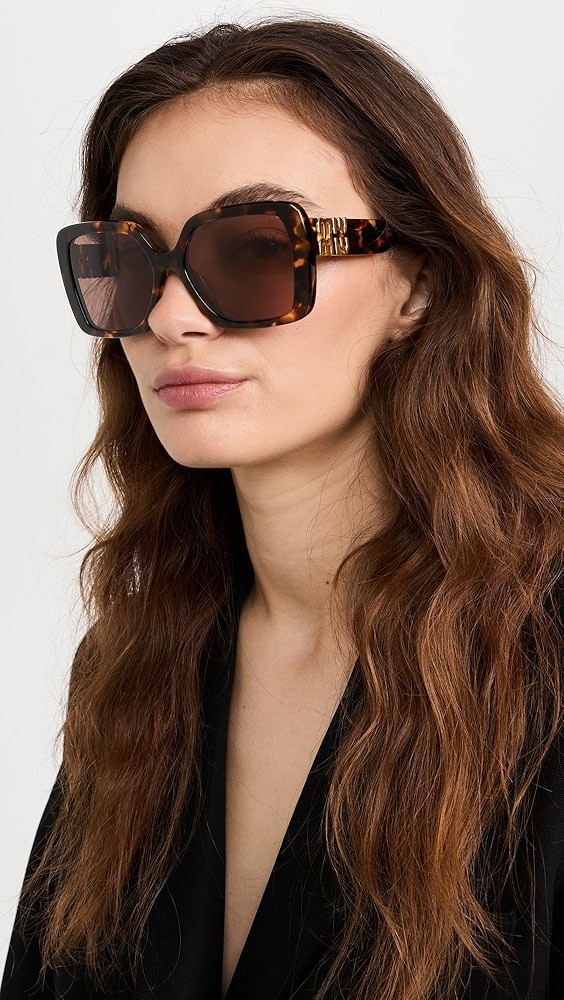 MU 10YS Square Sunglasses